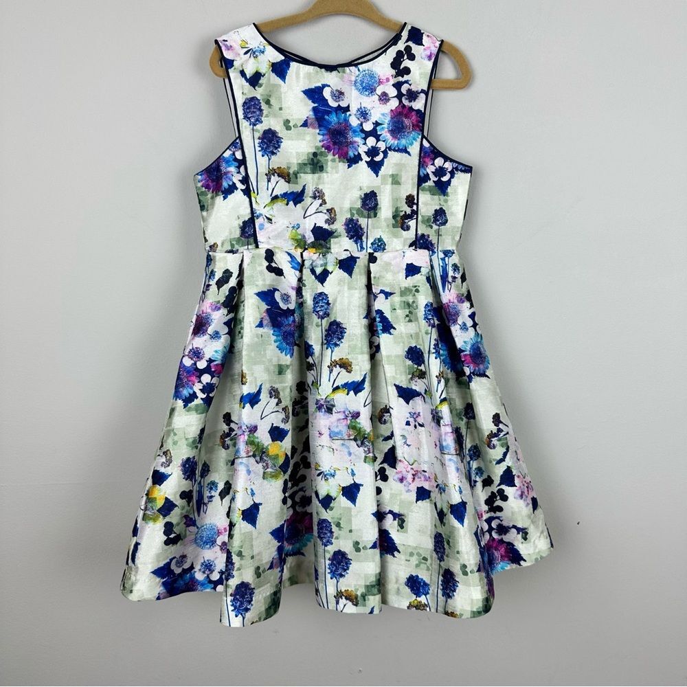 Pippa and Julie Floral Git and Flare Dress sz 5